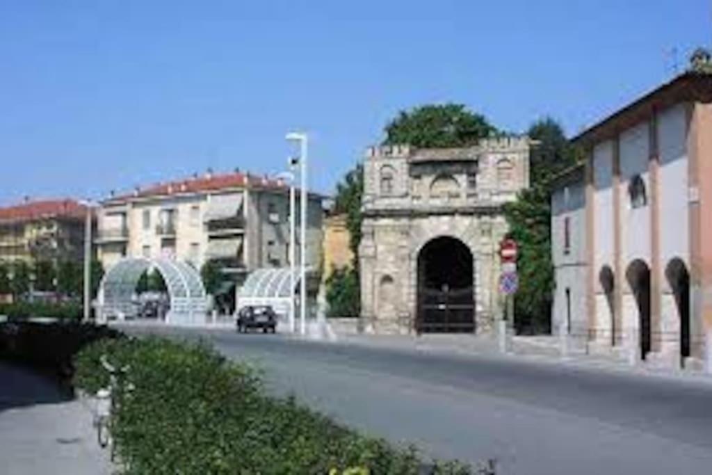 Residenza Borgo 9 Apartman Collecchio Kültér fotó